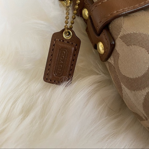 COACH Tan Logo Wristlet - Picture 3 of 9